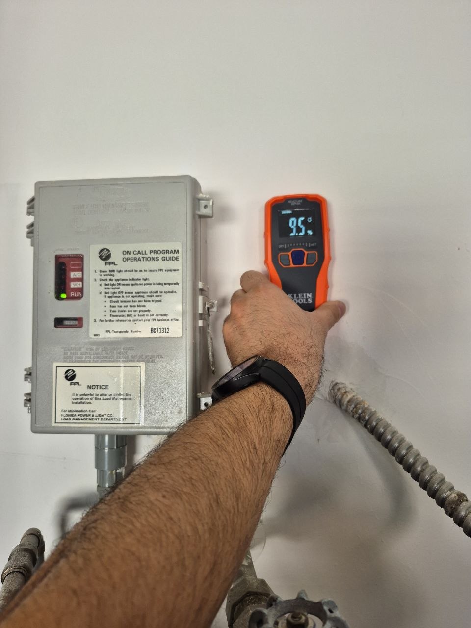 Comprehensive Mold Inspection in Coconut Creek