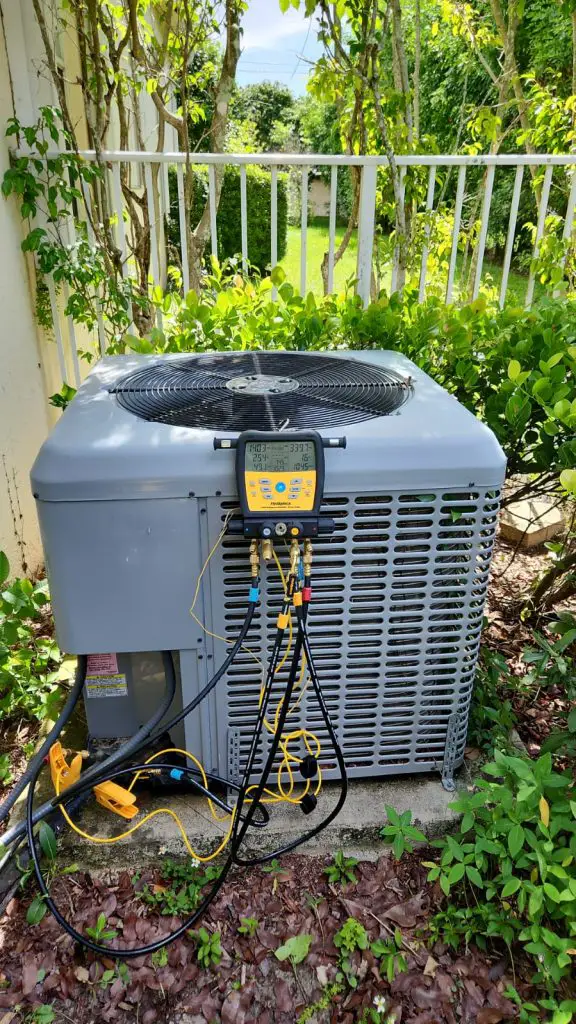 AC maintenance in Hibbs Grove Terrace, Cooper City, FL 33330